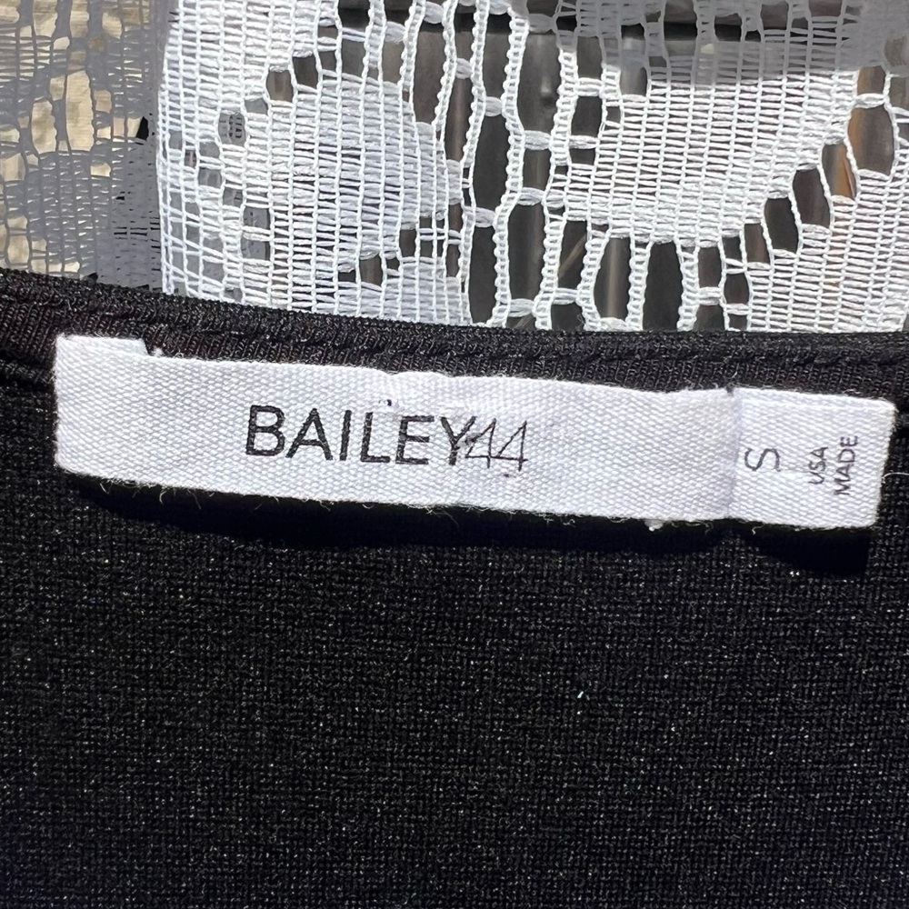 Bailey 44 Sleeveless Top Cutout Eyelet Circles Off White Black Small - Picture 3 of 8